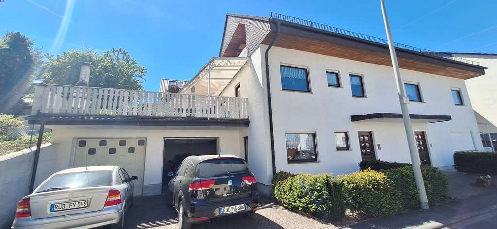 Immobilie in Walluf - Clever durchdachtes Mehrfamilienhaus mit vielen Möglichkeiten - in begehrter Lage Oberwalluf - Bild 0