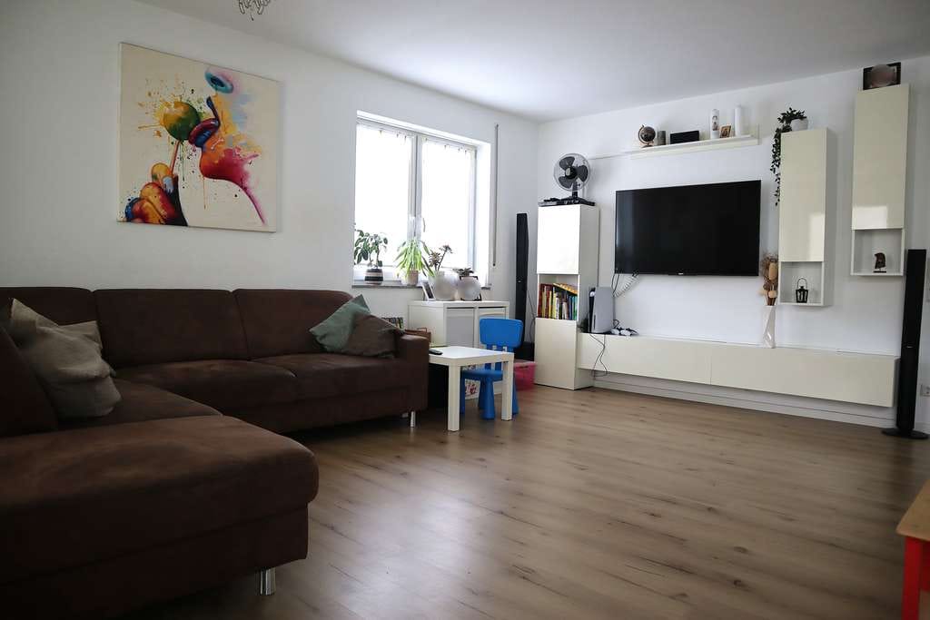 Immobilie in Abstatt - Moderne Erdgeschosswohnung mit Terrasse, Garten & exzellenter Energieeffizienz - Bild 0