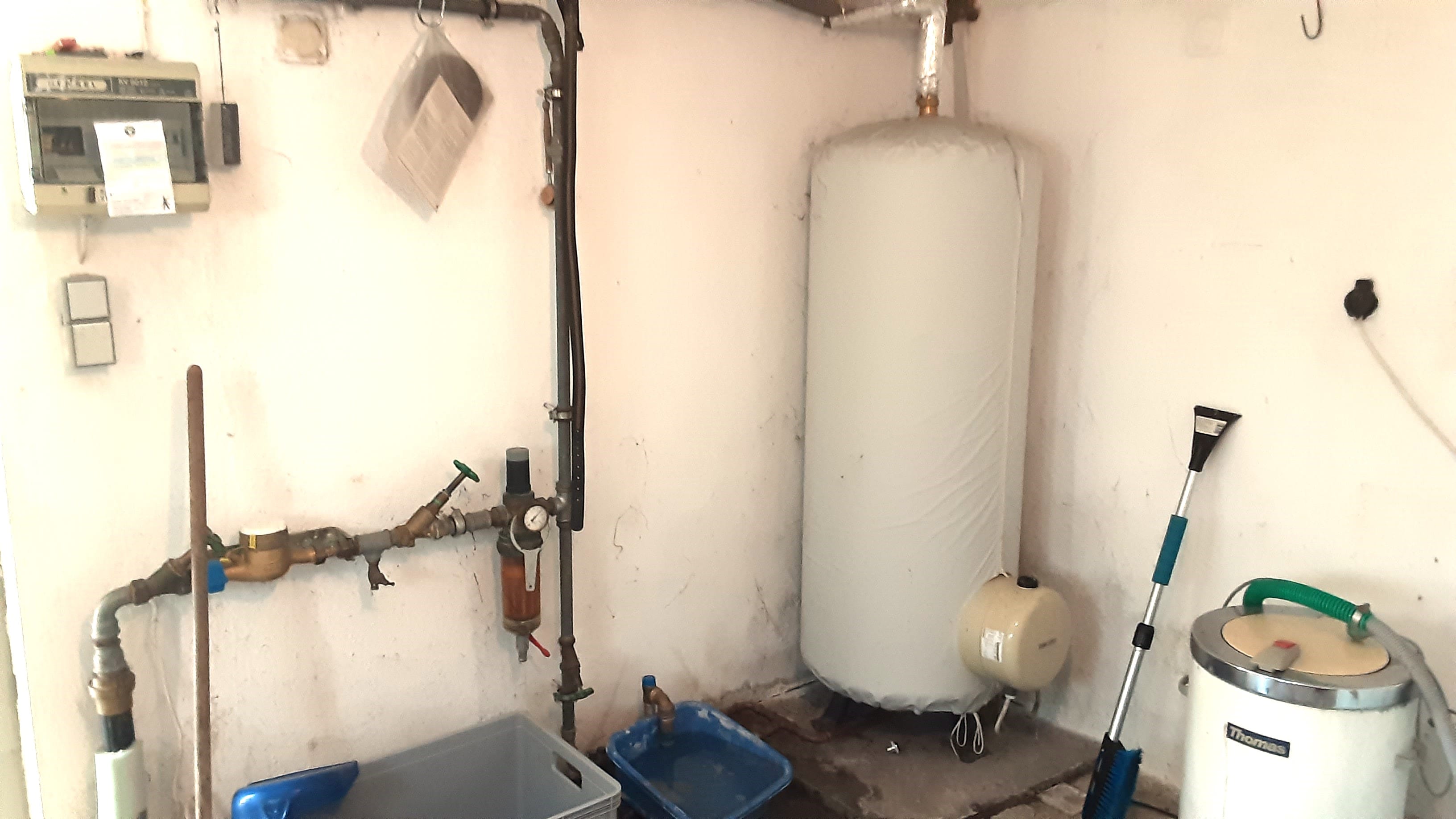 Immobilie in Gechingen - Landhaus- Family House, LIFE & START UP & BUSINESS - junges Wohnen, Garten, 2 GA u. 1-3 PKW-StPl. - Bild 3