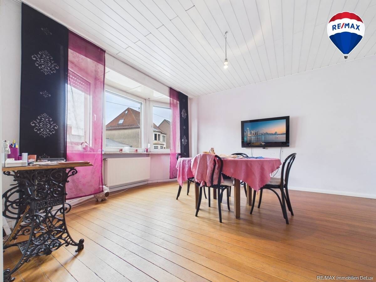 Immobilie in Schiffweiler - Freistehendes Einfamilienhaus in Schiffweiler - gepflegt & modernisiert - Bild 3