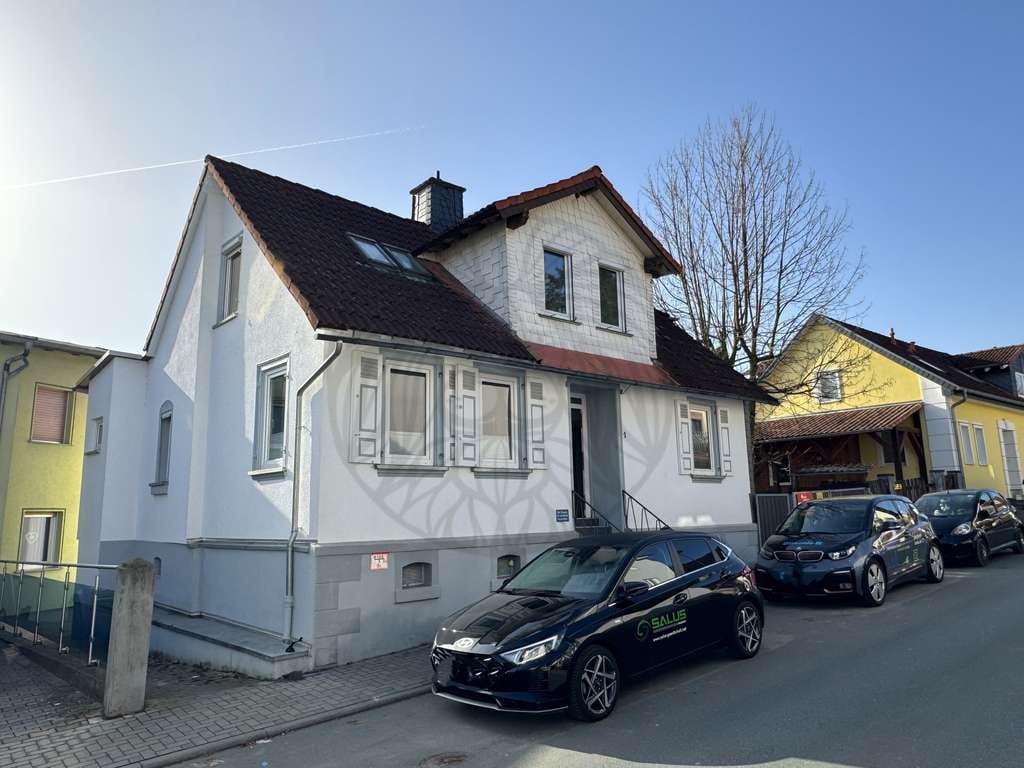 Immobilie in Neu-Anspach - Neu-Anspach! Freistehendes Haus mit 5 Zimmern auf kleinem Grundstück. - Bild 1