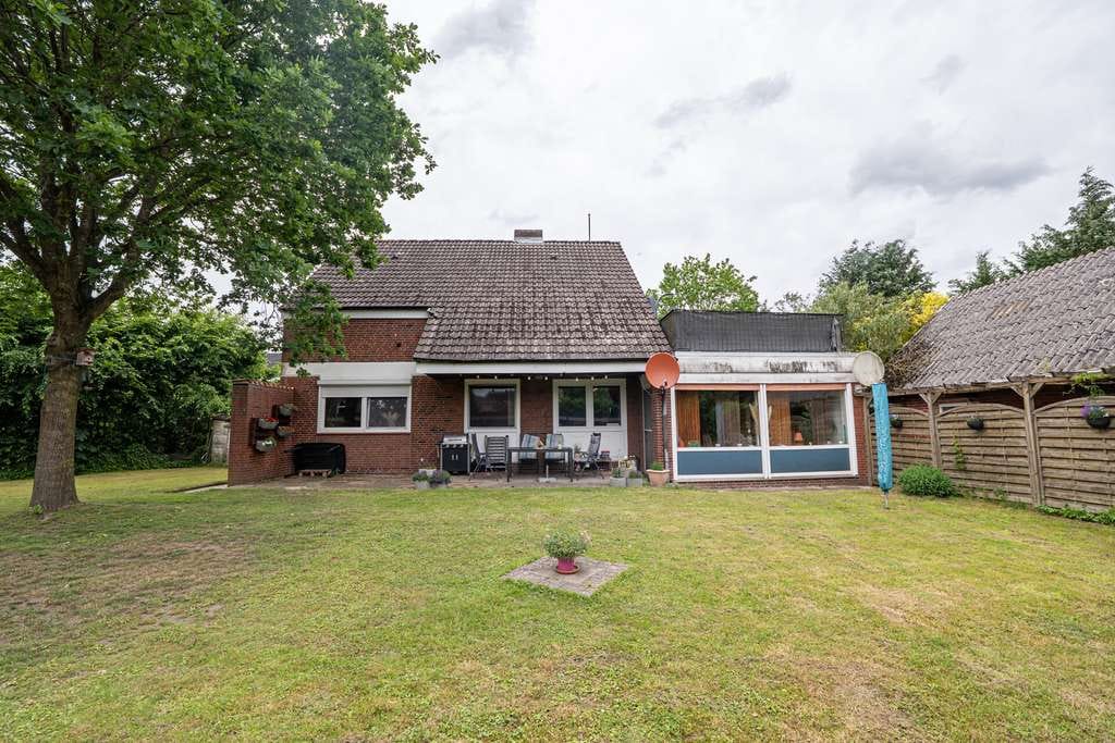 Immobilie in Bremervörde - Einfamilienhaus mit ca. 193 m² Wohnfläche und Garage - Bild 4