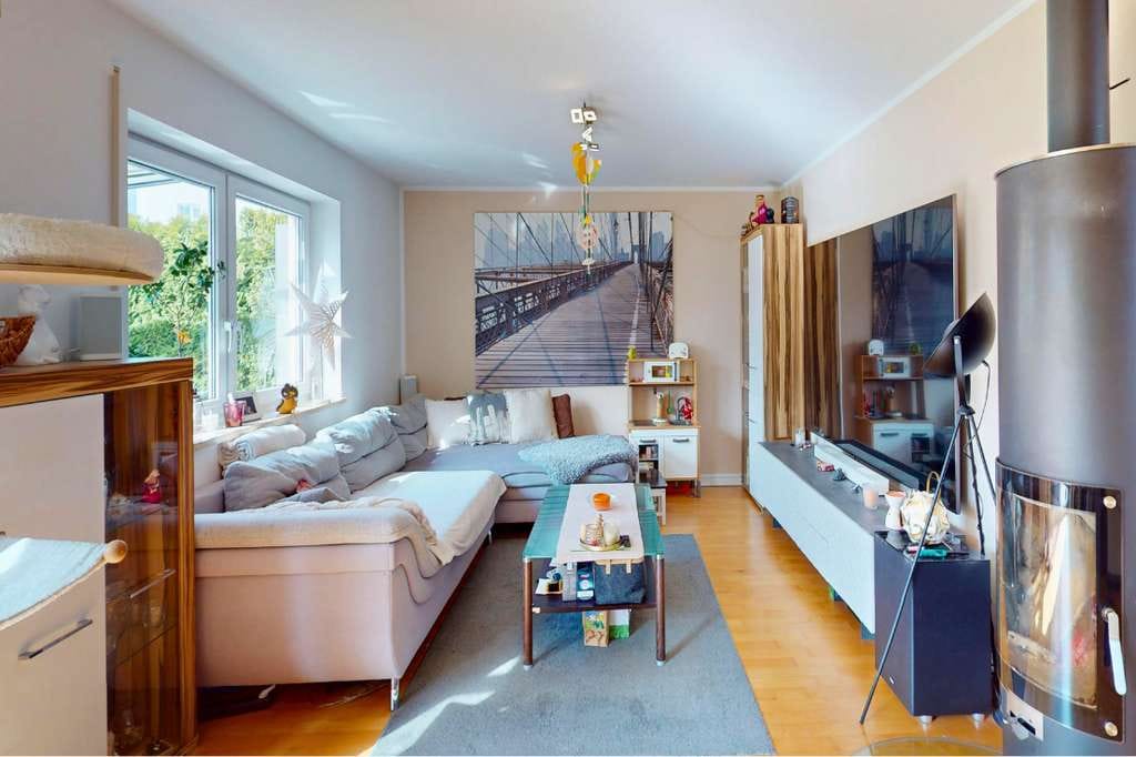 Immobilie in Wettstetten - ** Familien aufgepasst: Reihenendhaus mit großem Garten, Südterrasse & 2 Garagen ** - Bild 2