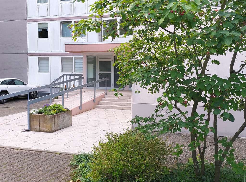 Immobilie in Schorndorf - * Bequem Wohnen mit Service u. Aufzug!* - Bild 3