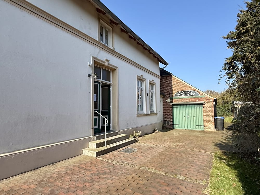 Immobilie in Jever - Idylle mit viel Platz und Charme - Bild 1