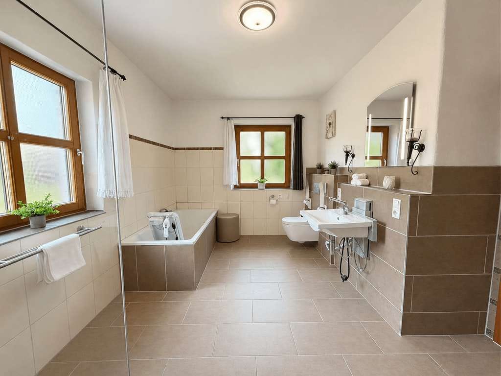 Immobilie in Leinburg - Wohnen im Grünen – komfortabel, nachhaltig und barrierefrei - Bild 3