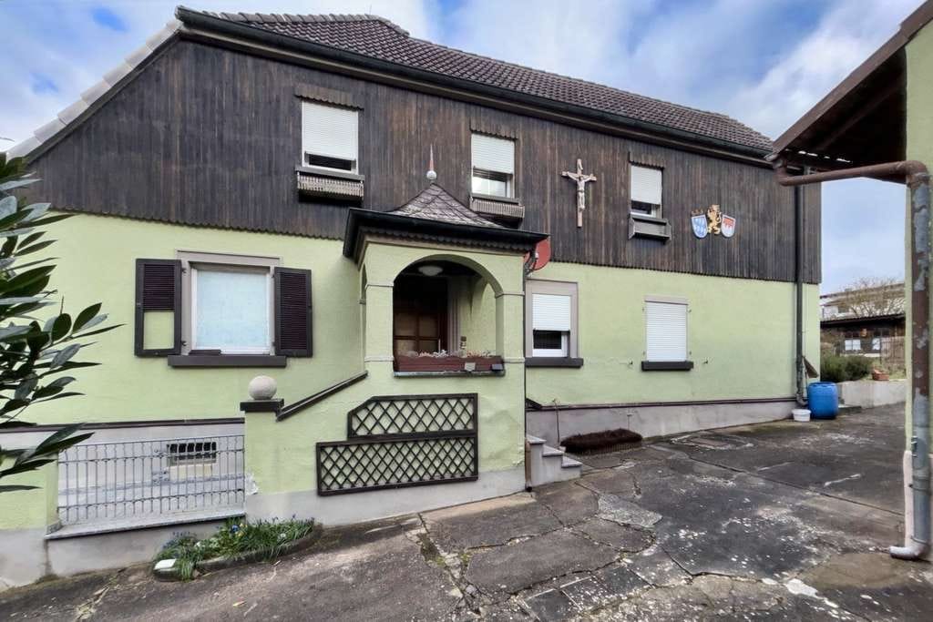 Immobilie in Grettstadt - Für Macher mit mehr Platz- und Grundstücksbedarf - Bild 2