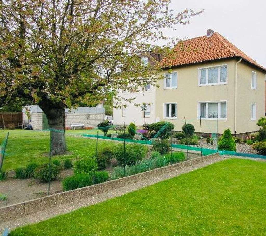 Immobilie in Barsinghausen - !! Provisionsfrei !! 2 Fh  in ruhiger Lage ca. 18 km bis Hannover - Bild 1
