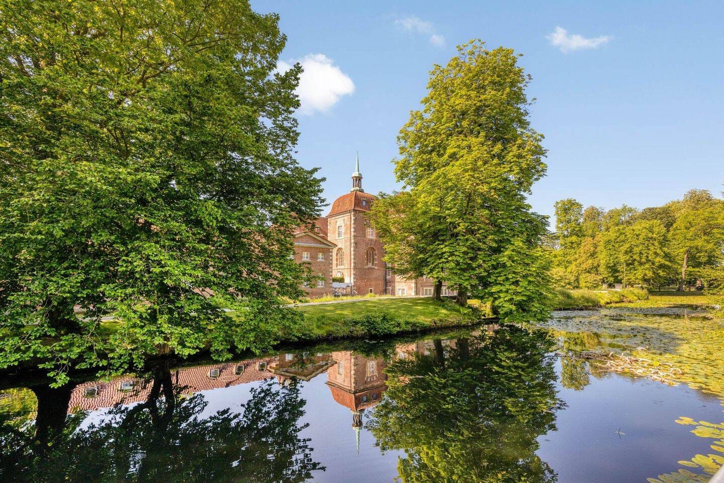 Immobilie in Velen - Architektenhaus mit Pool, Atelier und großem Grundstück in Velen - Bild 0
