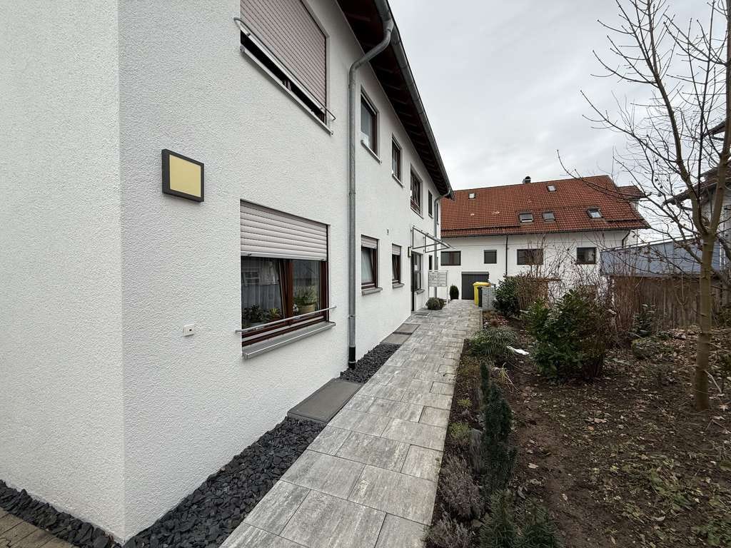 Immobilie in Althütte - Naturblick inklusive -  Charmante 2 Zimmer Wohnung mit Dachterrasse am Waldrand - Bild 0