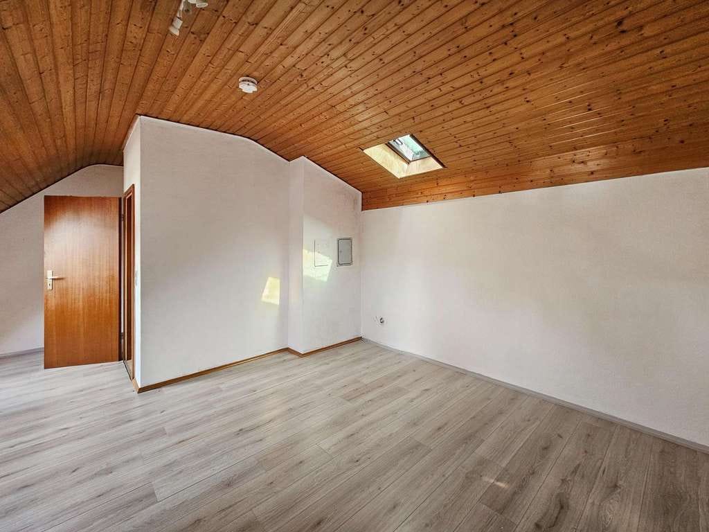 Immobilie in Wiesloch - Ihr neues Zuhause in ruhiger Sackgassenlage – familienfreundliches Reihenhaus mit Garten & Potenzial - Bild 4