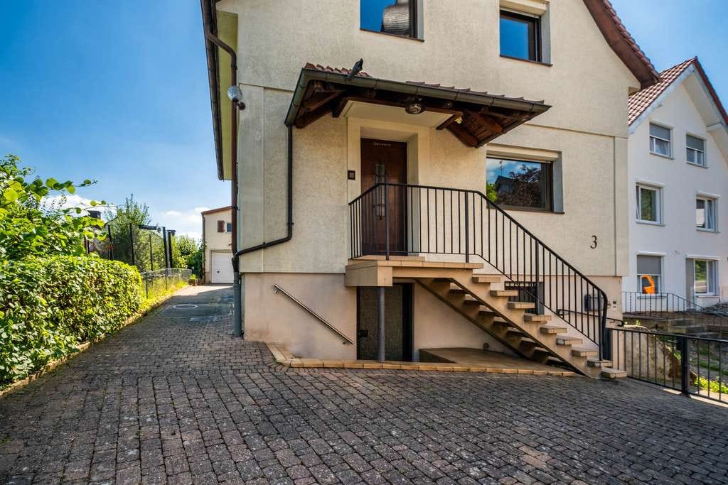 Immobilie in Bammental - Klein, aber kann fein werden: Wohnhaus mit Garten, kleiner Garage und Gestaltungspotenzial - Bild 1
