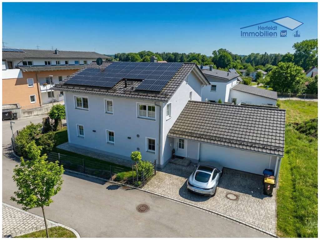 Immobilie in Langerringen - Modernes Einfamilienhaus in ruhiger Lage mit edler Ausstattung & Smart-Home-Komfort - Bild 2