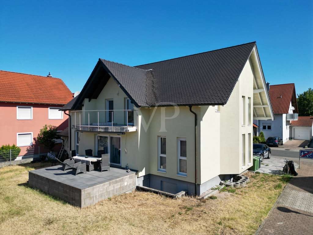 Immobilie in Graben-Neudorf - Traumhaus zum Verwirklichen – Großzügiges Einfamilienhaus mit Einliegerwohnung - Bild 3