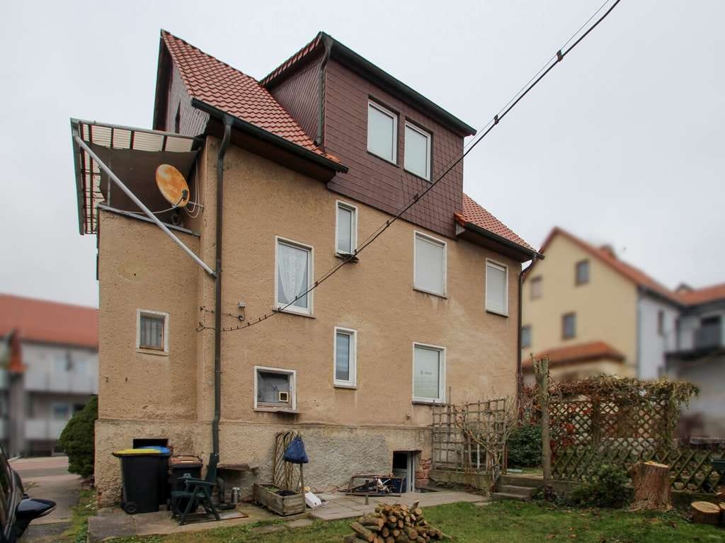 Immobilie in Bad Salzungen - Wohnhaus mit drei Einheiten und Entwicklungspotenzial in Tiefenort - Bild 1
