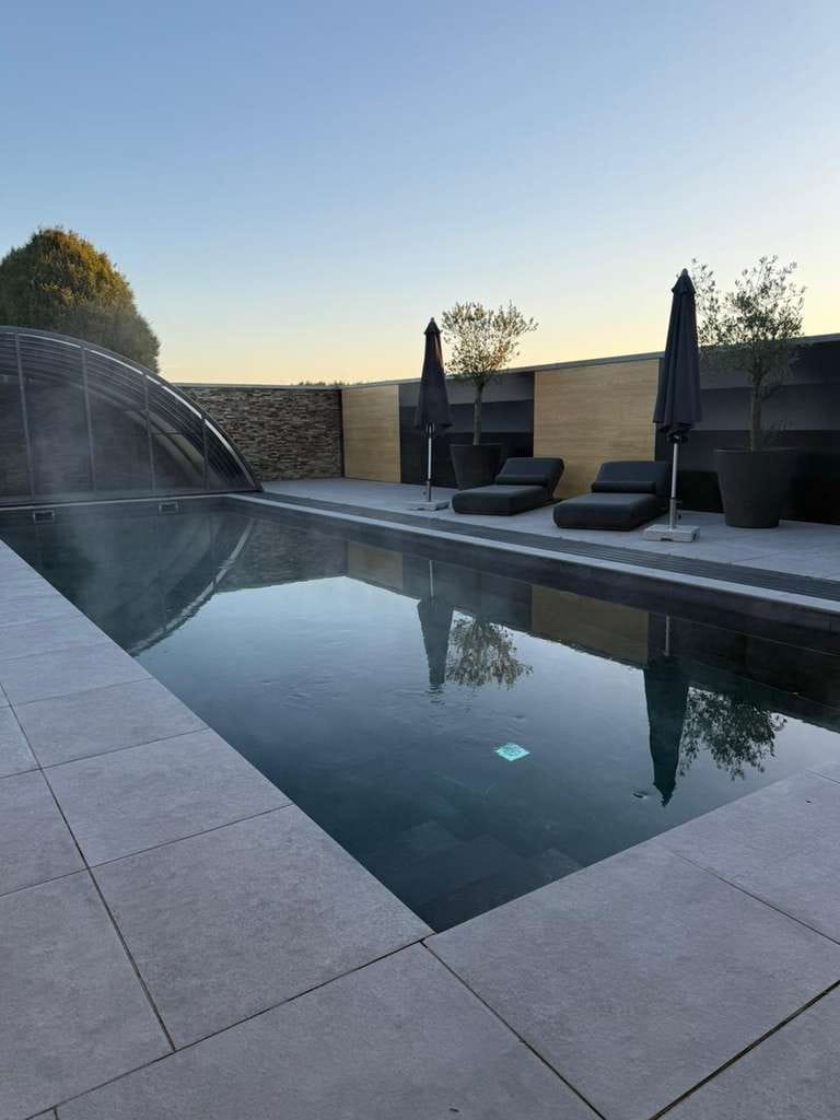 Immobilie in Visbek - Exklusives Wohnanwesen mit Pool, parkähnlichem Grundstück und außergewöhnlicher Privatsphäre - Bild 1