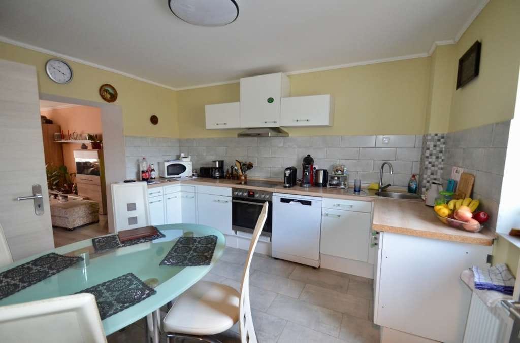 Immobilie in Wadgassen - Einfamilienhaus in Wadgassen mit großem Garten und Stellplatz - Bild 1