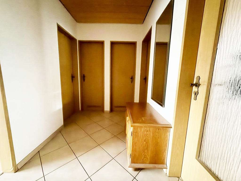 Immobilie in Markgröningen - Helle 3-Zimmer-Wohnung mit Balkon und Garage - Bild 1