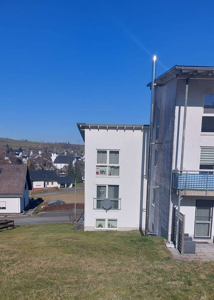 Immobilie in Bad Laasphe - Eigentumswohnung am Ortsrand von Feudingen - zur Zeit vermietet - Bild 2