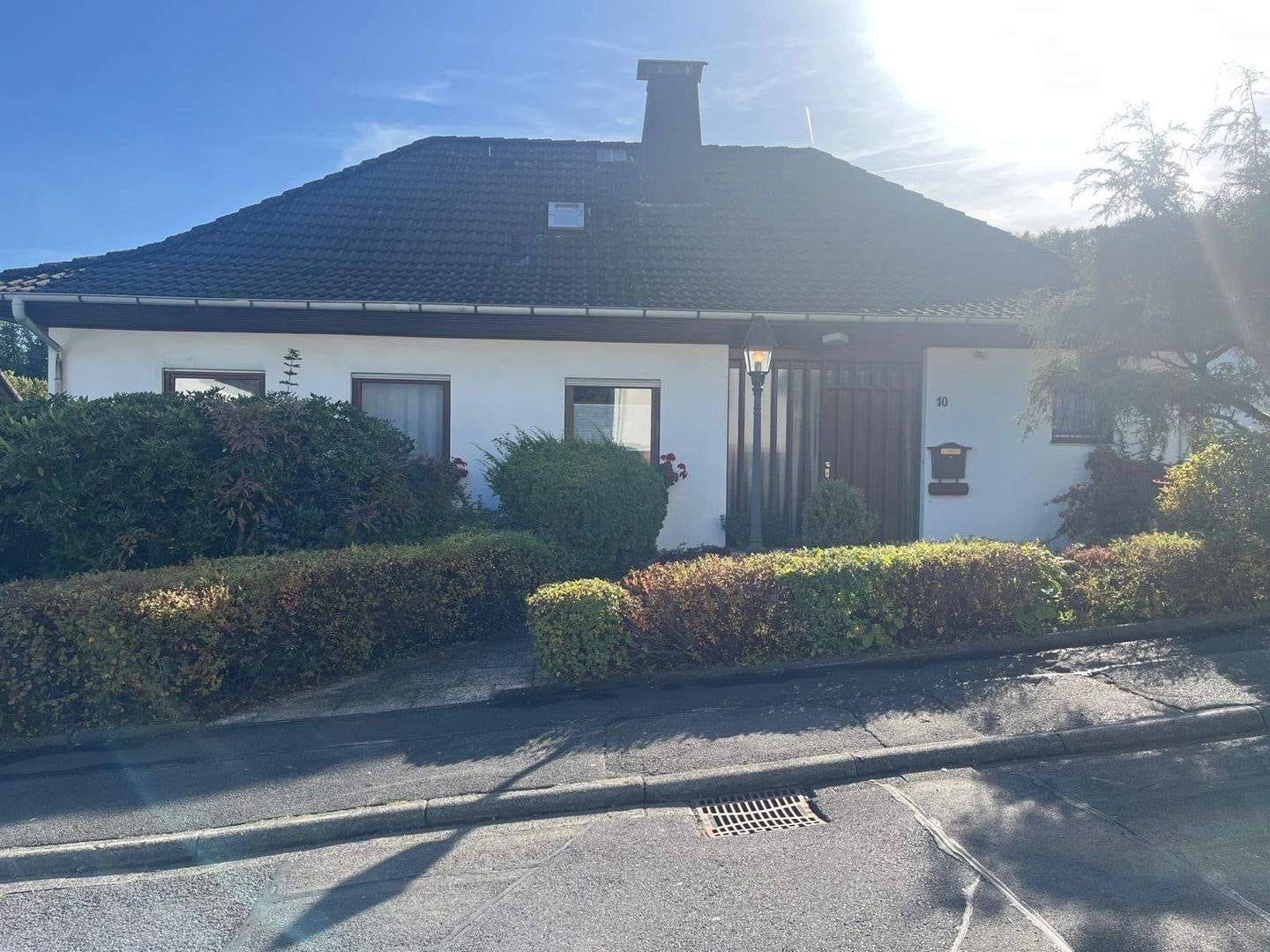 Immobilie in Bad Hersfeld - Exklusives Wohnhaus mit Garage im sonnigen Beiershausen - Bild 0