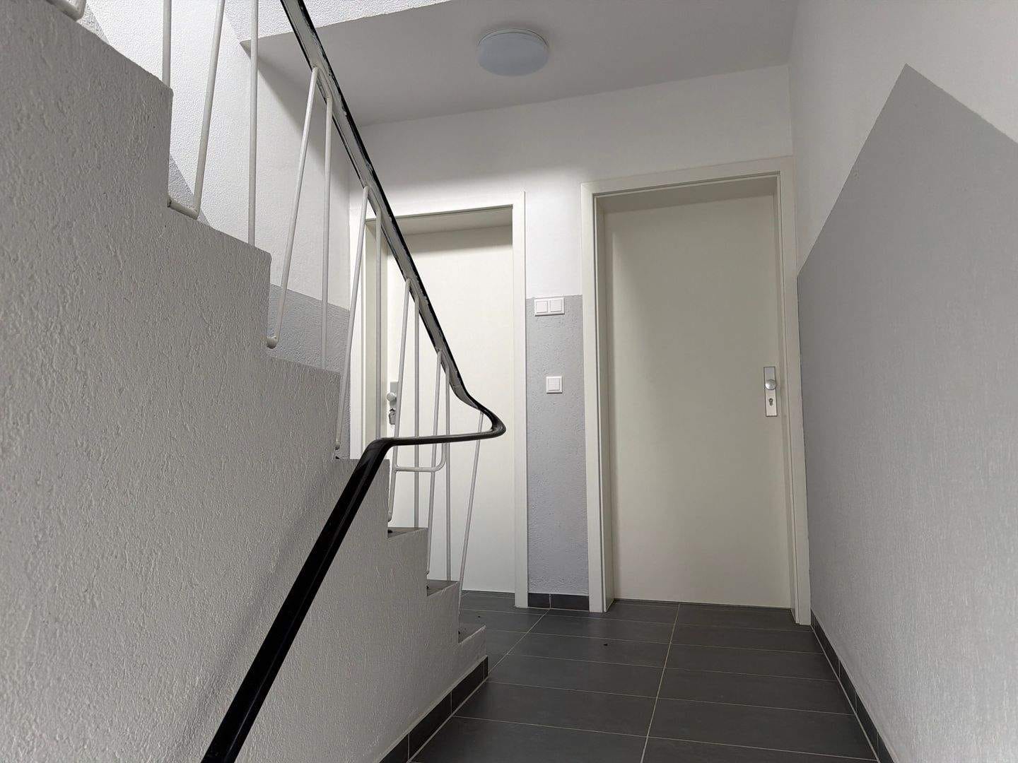 Immobilie in Ennigerloh - Erdgeschosswohnung mit Terrasse | Erstbezug nach Sanierung | Ruhige Lage Ennigerloh - Bild 1