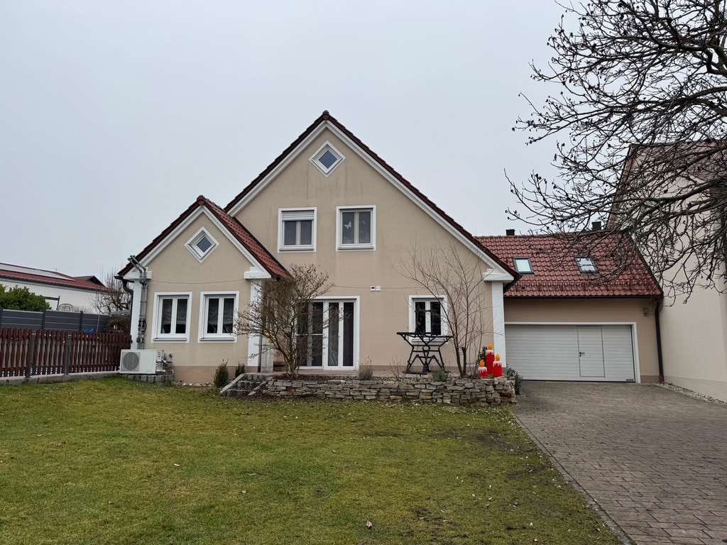 Immobilie in Gerolsbach - Modernes Wohnhaus mit Doppelgarage in Gerolsbach OT Junkenhofen zu verkaufen! - Bild 0