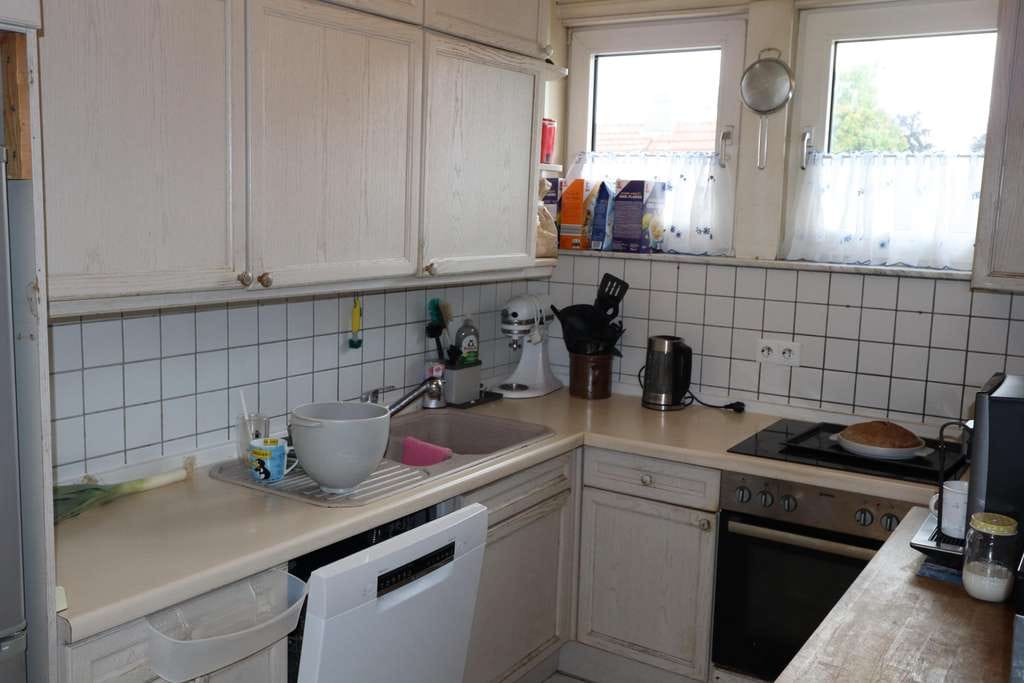 Immobilie in Hiddenhausen - All-Inclusive-Wohnung auf 2 Etagen mit 5 Zimmern, Garten, Garage, Carport ! - Bild 3