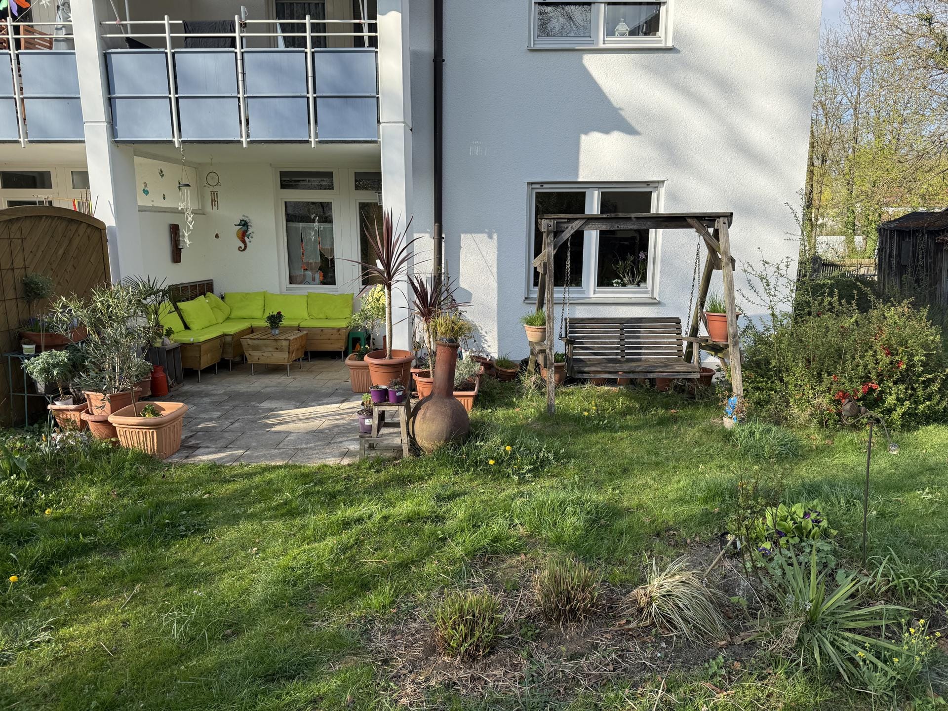 Immobilie in Zorneding - Schöne 3-Zimmer-Erdgeschosswohnung mit großem tollen Garten in Zorneding - Bild 1
