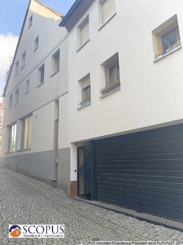 Immobilie in Waldenburg - Gemütliche Maisonette-Wohnung mit Einbauküche am Marktplatz - Bild 0