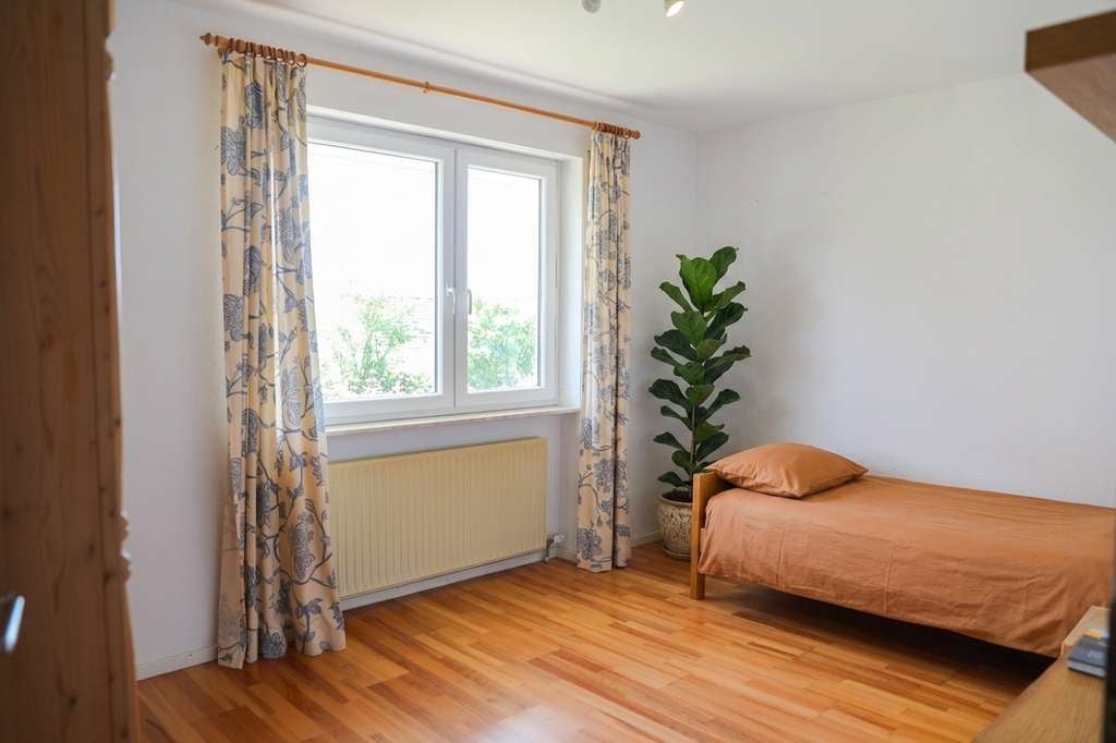 Immobilie in Lohr am Main - extravagant wohnen mit traumhaften Ausblick über Lohr - Bild 2