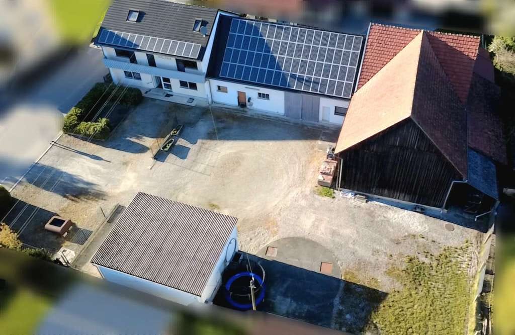 Immobilie in Ellgau - Familienfreundliches Einfamilienhaus mit großem Grundstück und Potenzial zu verkaufen! - Bild 2