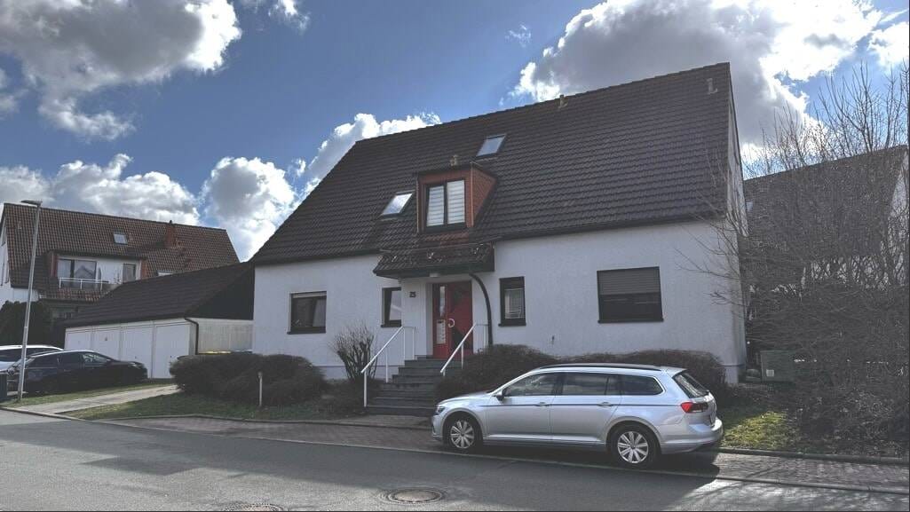 Immobilie in Frankenberg/Sachsen - Eine Wohnung mit Balkon und Potential - Bild 2