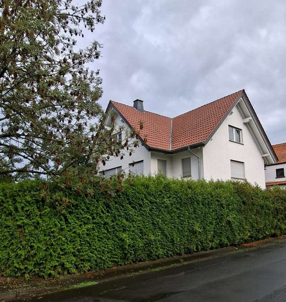 Immobilie in Kirchhain - Stilvolle Immobilie mit drei Einheiten, hochwertiger Ausstattung und Garten in Kirchhain - Bild 2