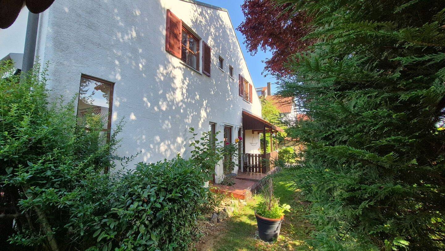 Immobilie in Buxheim - Haus statt nur Wohnung = eigene Haustüre - Bild 1