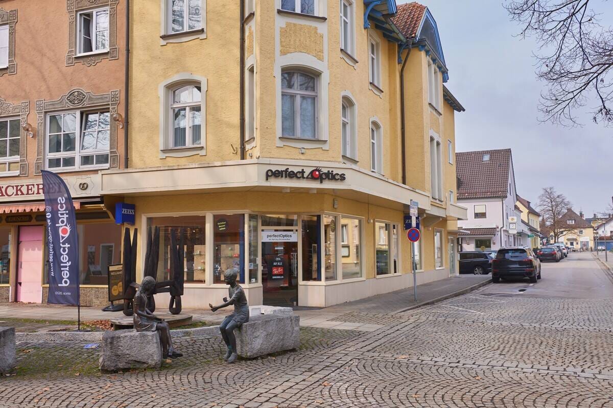 Immobilie in Freilassing - Attraktives Wohn- und Geschäftshaus in Toplage von Freilassing - sichere Rendite & Potenzial - Bild 1