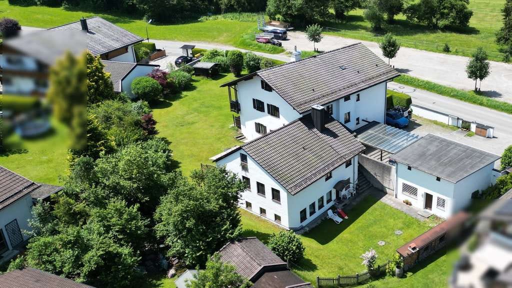 Immobilie in Grainau - Attraktives Mehrfamilienhaus (5 WEH) – sicher vermietete - Kapitalanlage - Bergblick - großer Garten - Bild 4