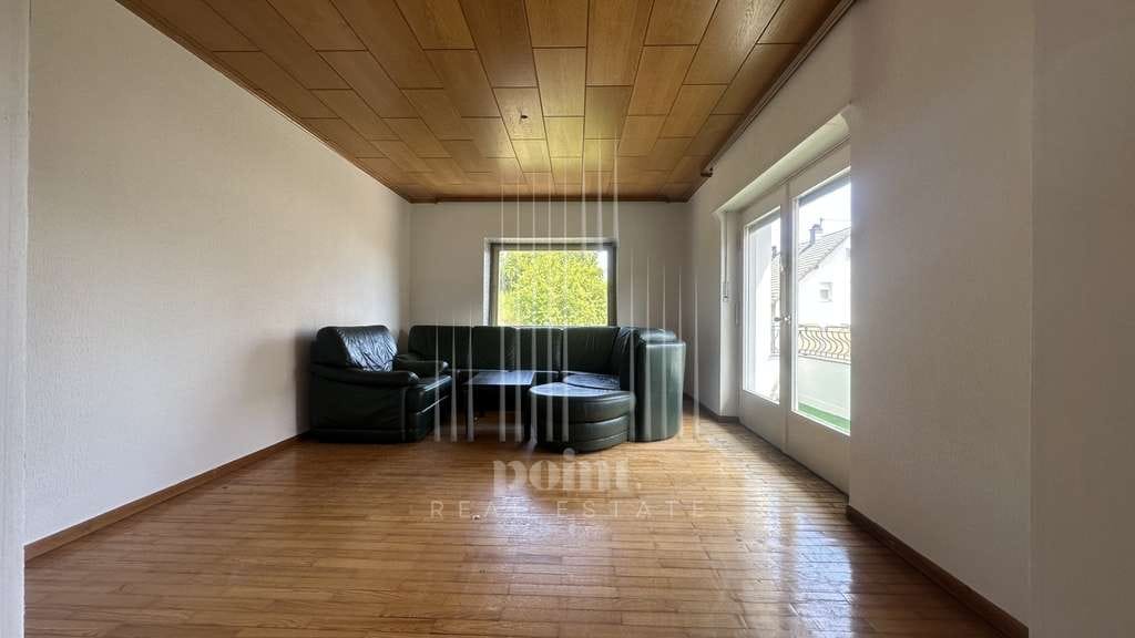Immobilie in Altenkirchen - Großzügiges Einfamilienhaus mit Garten und Terrasse, voll unterkellert - Bild 2