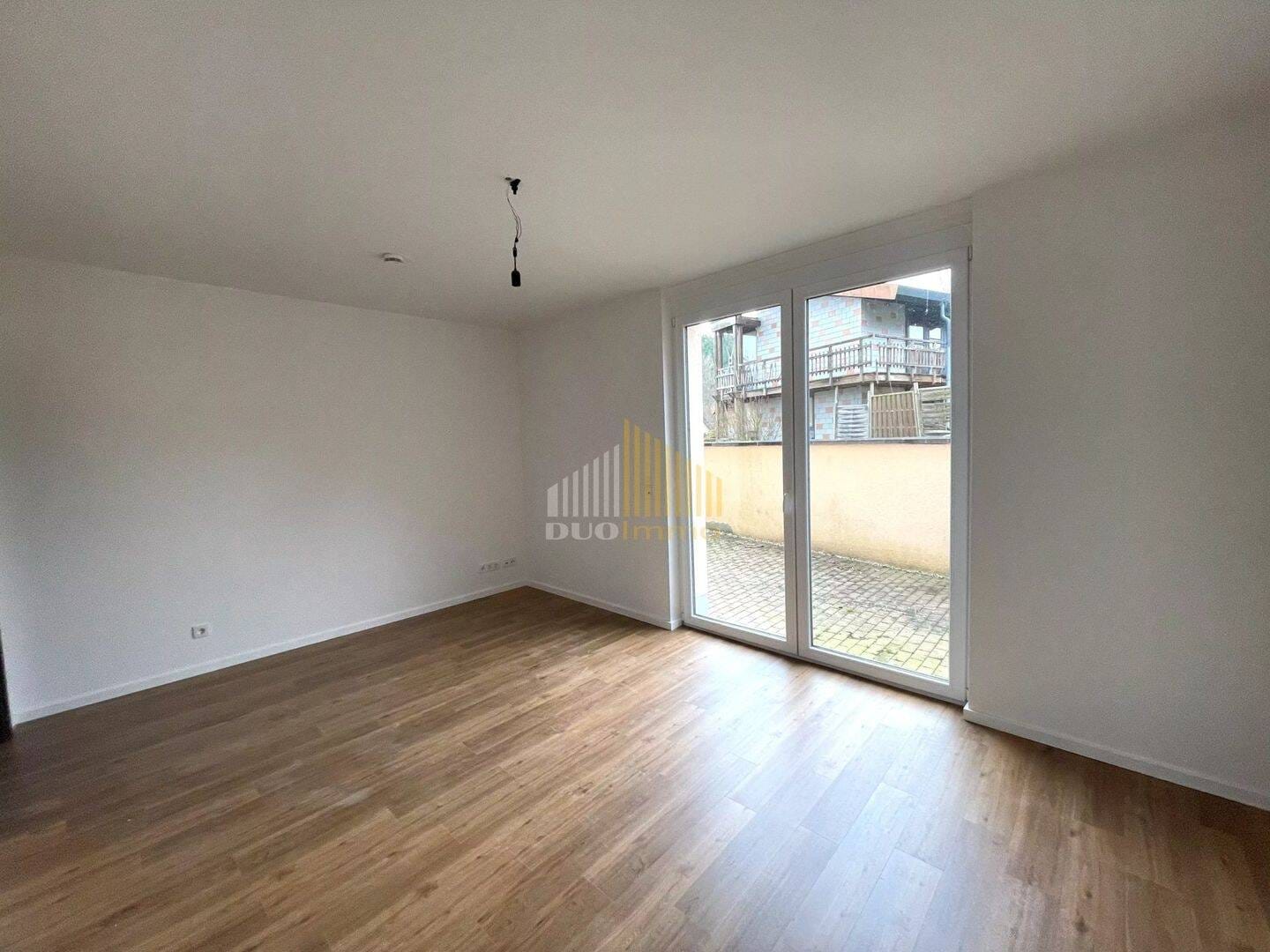 Immobilie in Zerf - Moderne Erdgeschosswohnung in Zerf - großzügig und energieeffizient - Bild 2