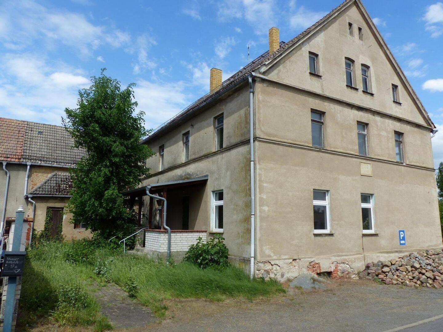Immobilie in Arzberg - Großzügiges Einfamilienhaus in der Gemeinde Arzberg zu verkaufen - Bild 1