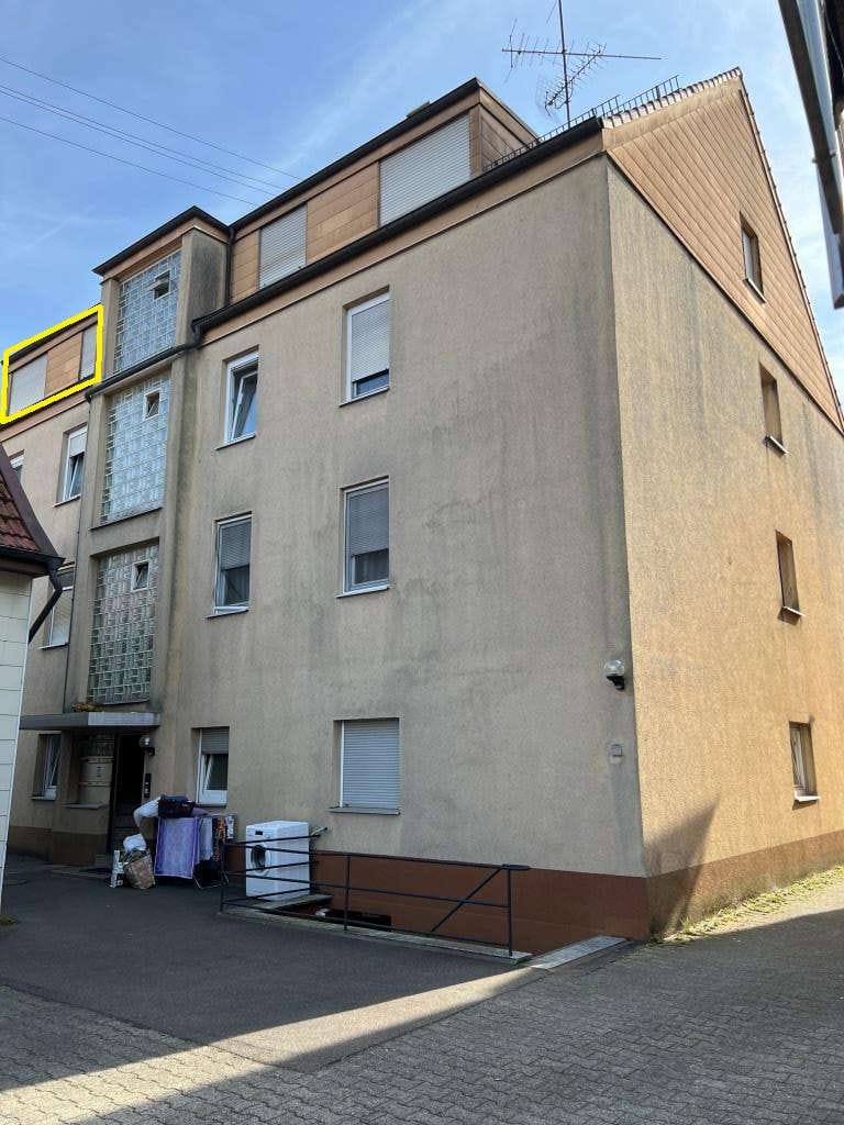 Immobilie in Gingen an der Fils - Leerstehende 3-Zimmer-ETW im Dachgeschoss in Gingen an der Fils - Bild 1