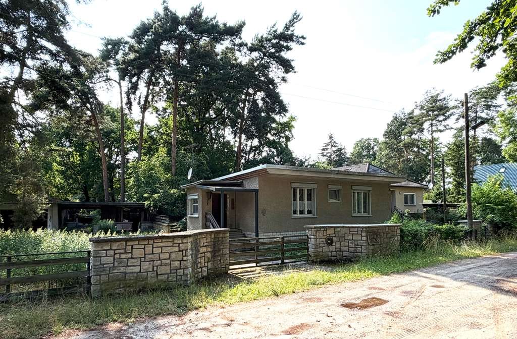 Immobilie in Petershagen/Eggersdorf - ✨Einfamilienhaus mit 1.220 m² Grundstück - Bild 0