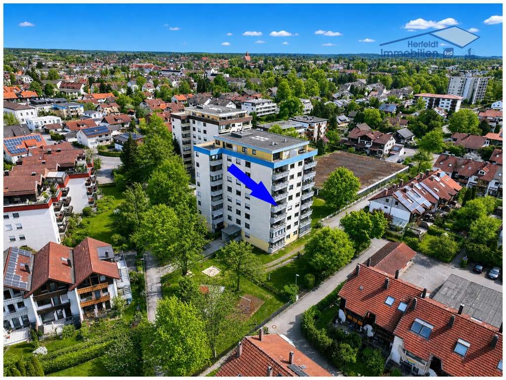 Immobilie in Buchloe - 3-ZKB-Eigentumswohnung über den Dächern von Buchloe mit Südbalkon, Aufzug und TG-Stellplatz - Bild 1