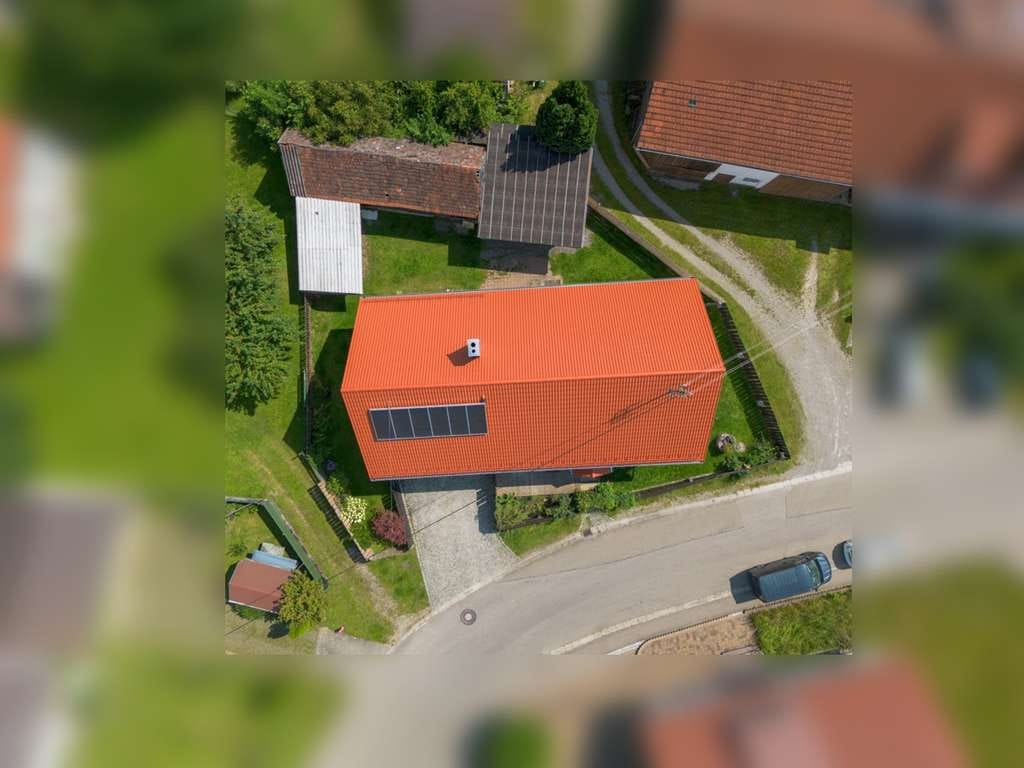 Immobilie in Oberroth - Bezauberndes EFH mit Solarthermie in Oberroth - Bild 3