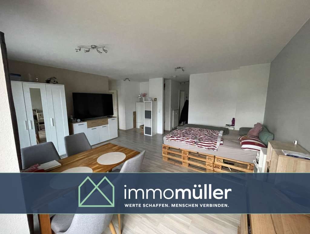 Immobilie in Ubstadt-Weiher - Helle & freundliche 1Zimmer-Wohnung mit Tiefgarage, Balkon und Einbauküche in Ubstadt-Weiher - Bild 0