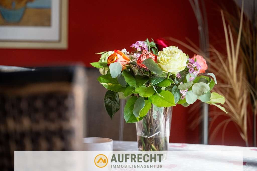 Immobilie in Karlsfeld - A U F R E C H T°WOHNEN AUF 2 EBNEN° Galeriewohnung mit 2 Stellplätzen und Südbalkon in Karlsfeld -S2 - Bild 0