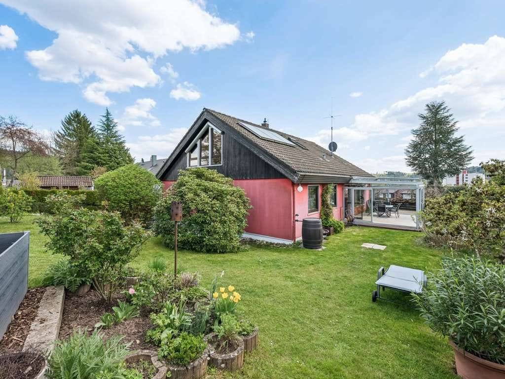 Immobilie in Lorch - Einfamilienhaus in ruhiger Lage mit Wintergarten, moderner Ausstattung &amp; großzügigem Garten - Bild 0