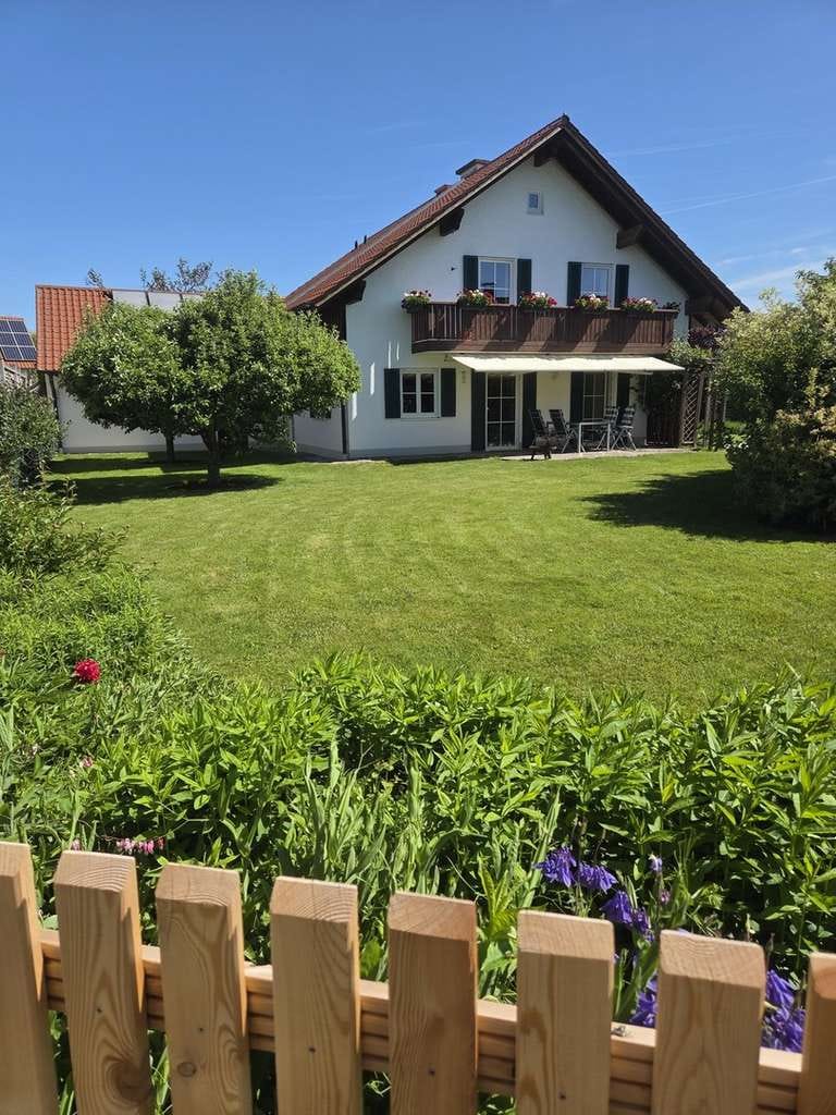 Immobilie in Vilgertshofen - Freistehendes Landhaus in Massivbauweise - Bild 0