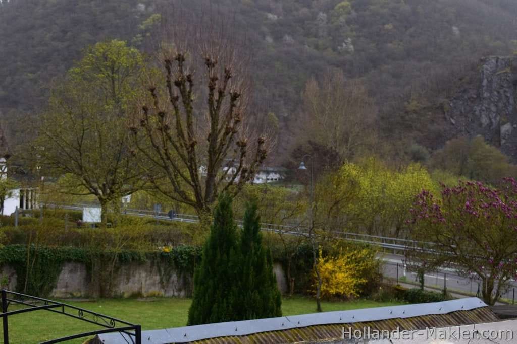 Immobilie in Müden (Mosel) - Kernsaniertes Fachwerkhaus mit herrlichem Moselblick - Bild 2