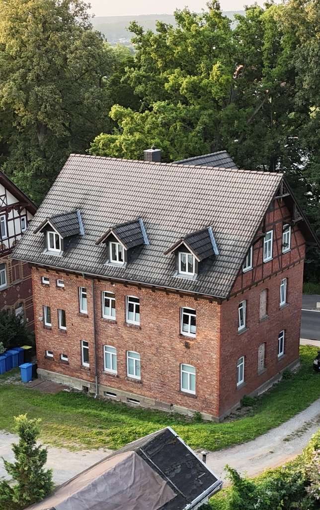 Immobilie in Hildburghausen - Mehrfamilienhaus in Hildburghausen / neue Heizung / 6 WE - Bild 0