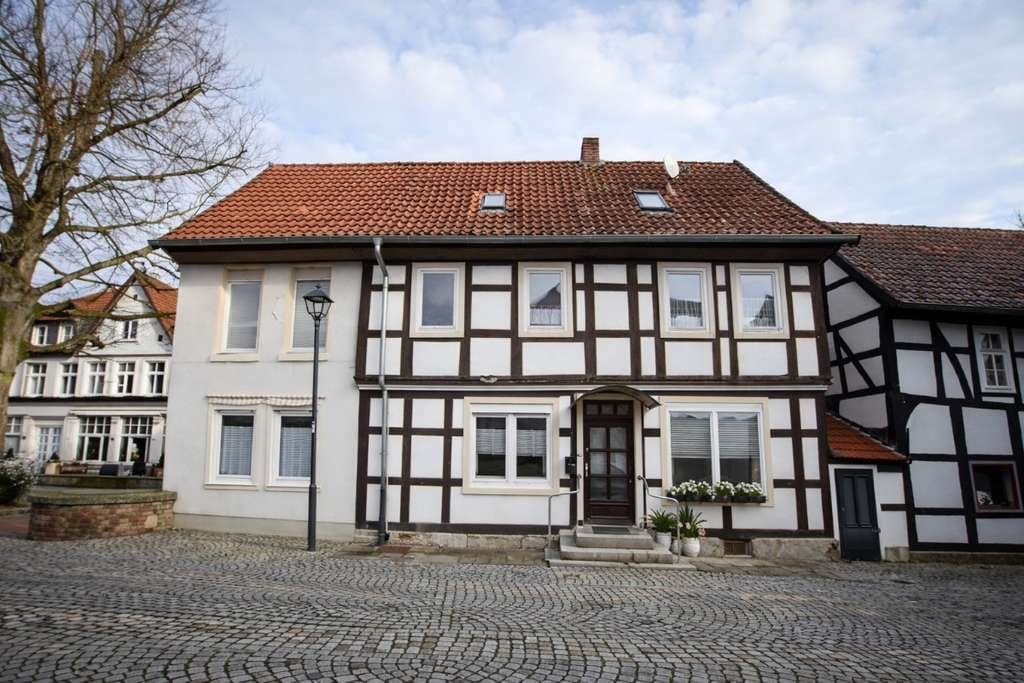 Immobilie in Bad Essen - ‼️Denkmaltraum mitten auf dem Kirchplatz -Ihr Stück vom historischen Ortskern in Bad Essen‼️ - Bild 4